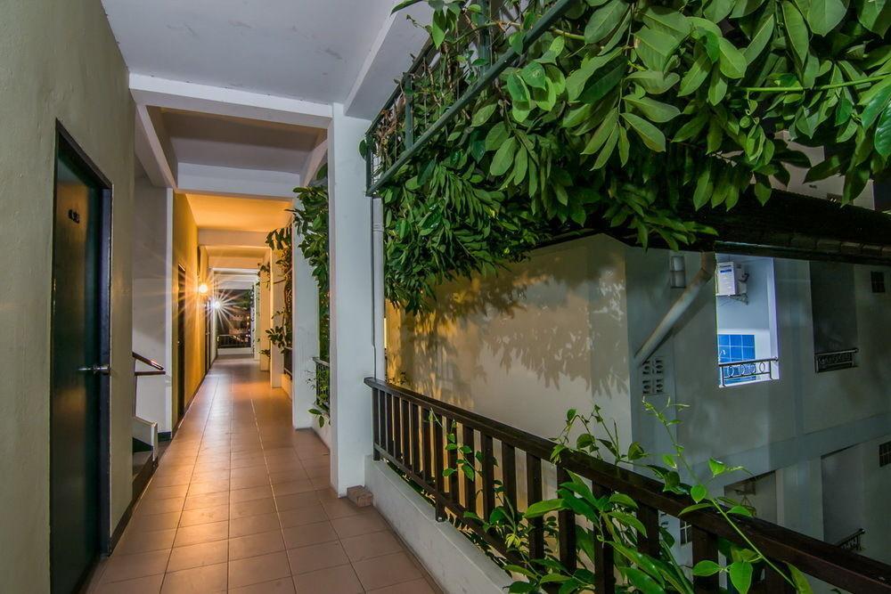 Sutus Court 3 Hotel Pattaya Exterior foto